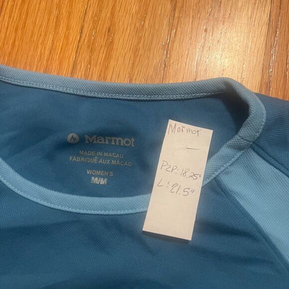 Marmot Blue exercise sleeveless workout tank Size M P2P = 18.25" - Picture 5 of 11